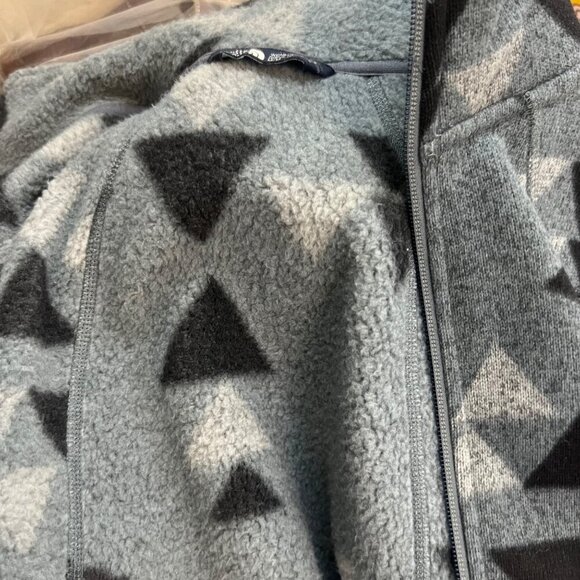 The‎ North Face Gray Crescent Plush Fleece Full  Jacket Size Medium - Picture 7 of 8